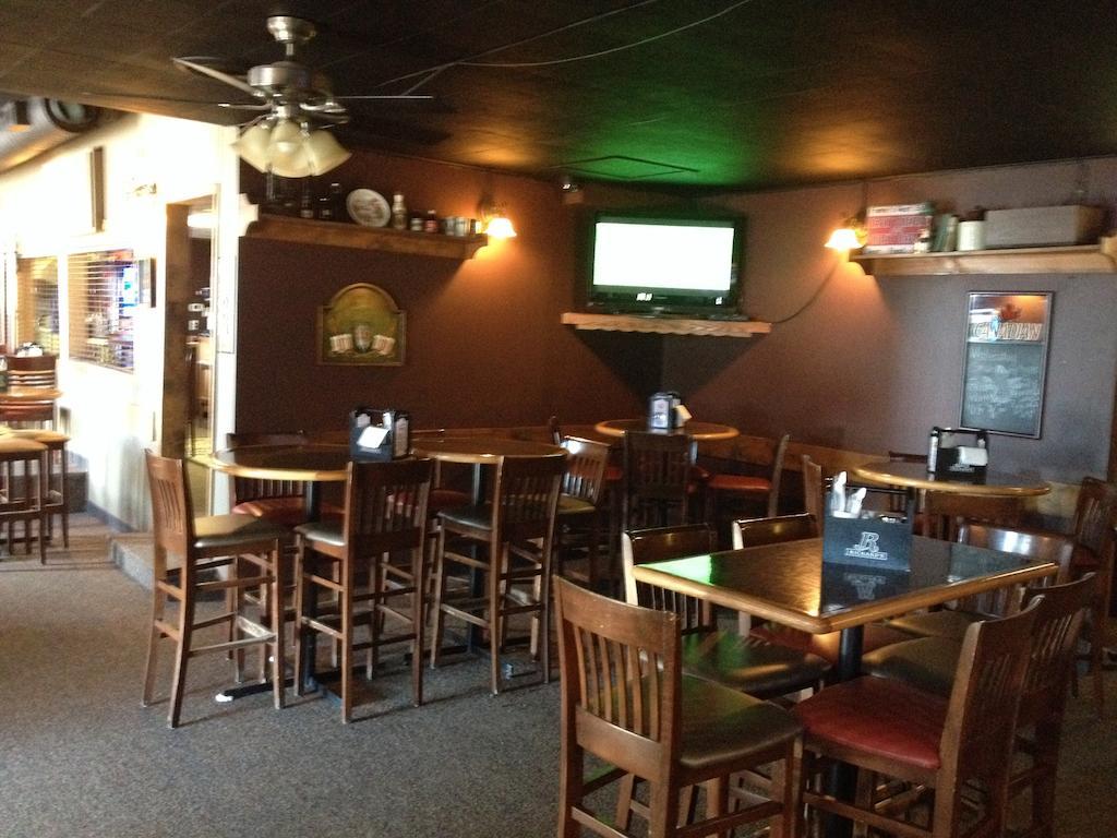 Chubby'S Bar & Motel Belle Plaine Extérieur photo